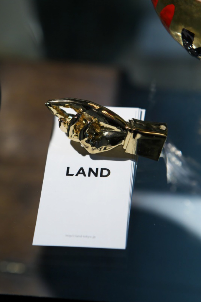 LAND|shopdesign