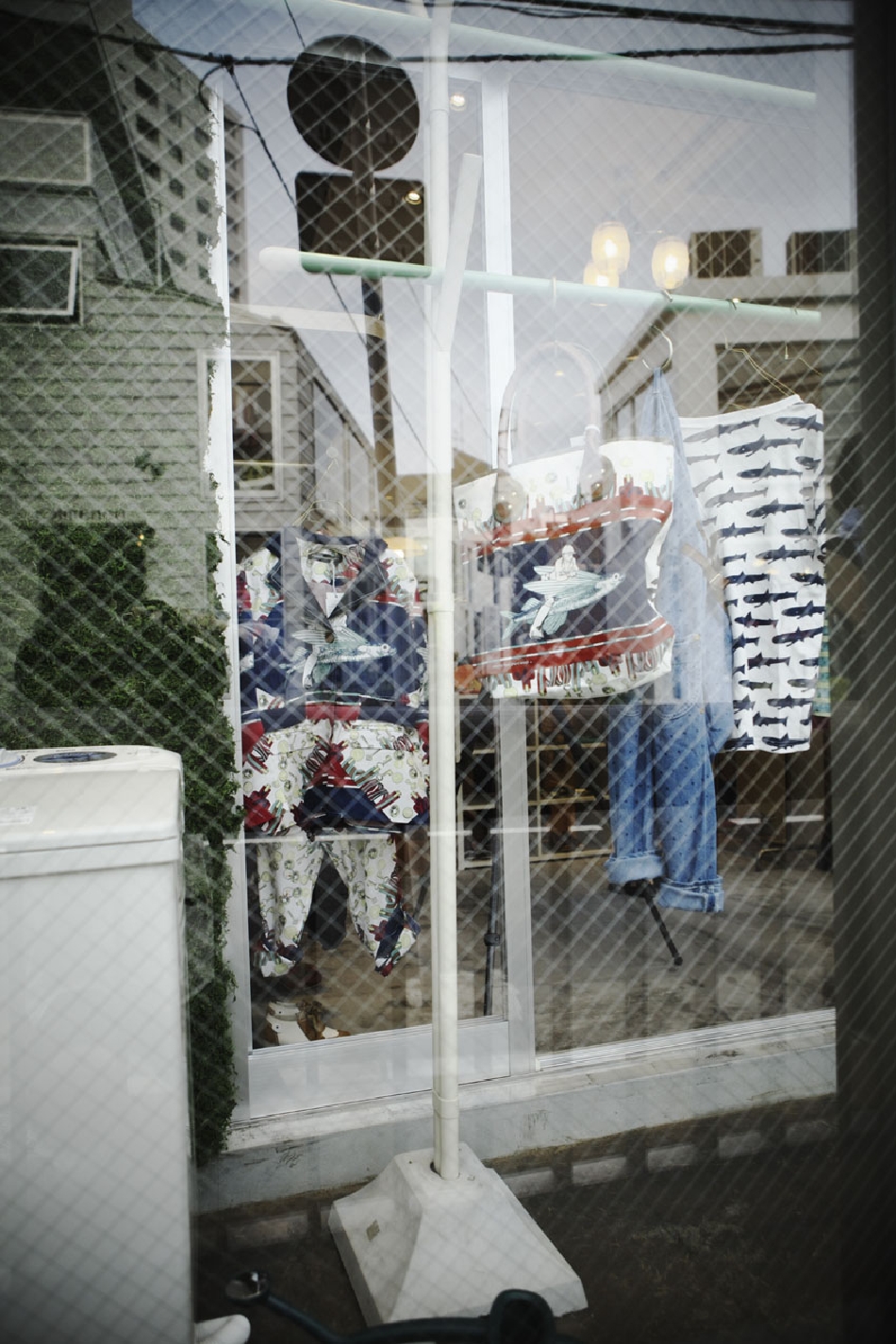 8｜店舗デザイン｜物販店｜アパレル｜mercibeaucoup（メルシーボークー） 